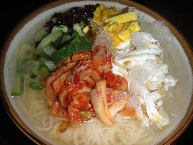 오늘잔치국수 이미지