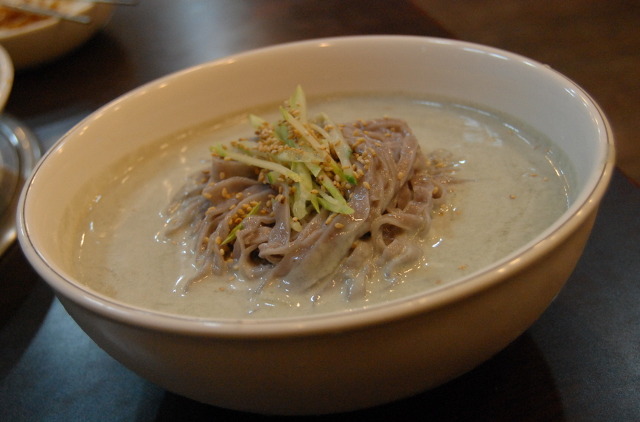 이조칼국수 이미지