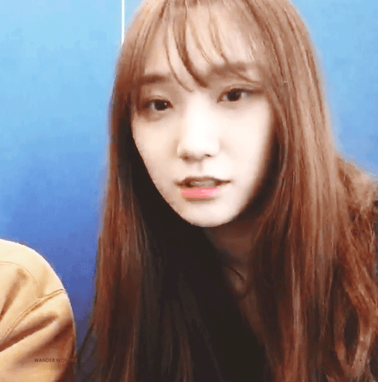 오늘자 프리스틴 브이앱 김민경 움짤 | 인스티즈