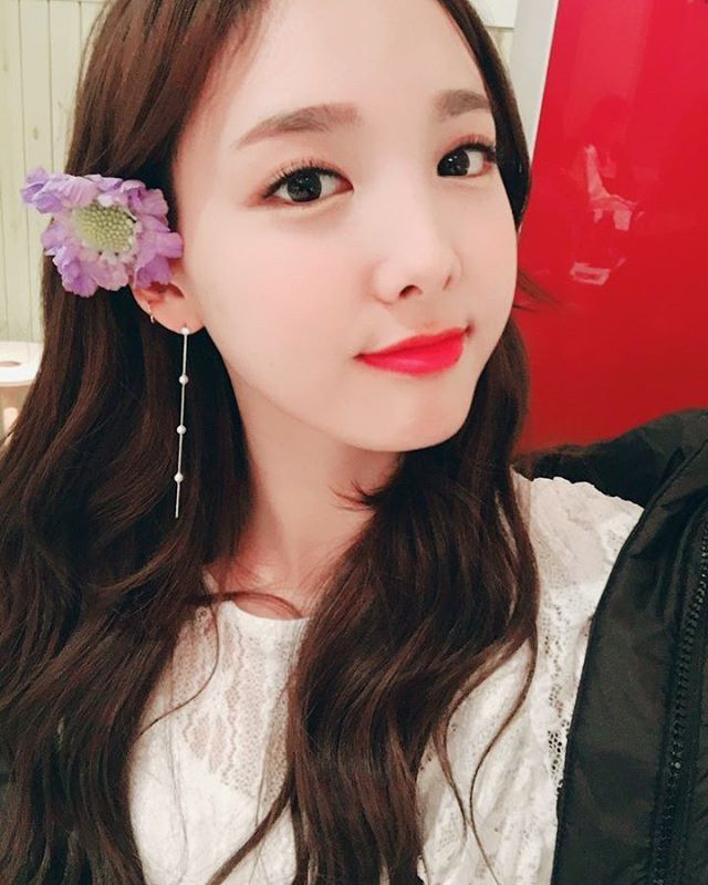 몸푸는 나연이 | 인스티즈