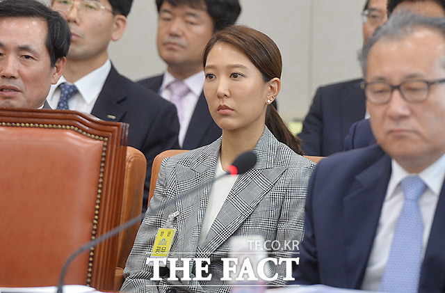 국감 증인으로 출석한 대상그룹 임상민 상무 (임세령 동생).jpg | 인스티즈