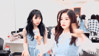 [움짤] 레드벨벳 쇼챔 비하인드 | 인스티즈