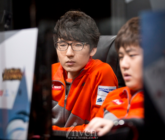 ??? : 짐이라면 이겼을 것이.... | 인스티즈