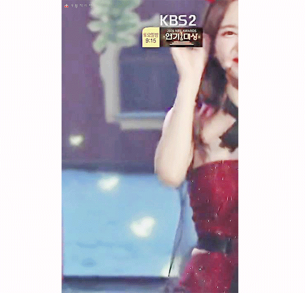 오늘자 가요대축제 나연이 사진 모음 | 인스티즈
