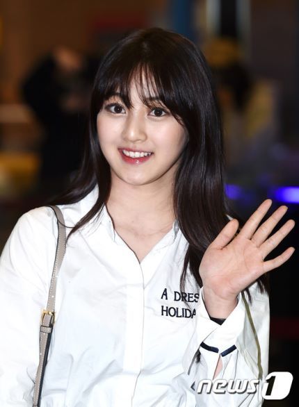 [트와이스] 오늘자 갓지효 김포공항 기사사진 | 인스티즈