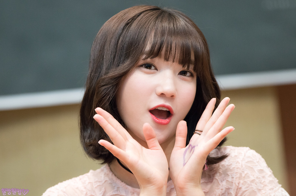 오마이걸의 유일한 단발머리녀 | 인스티즈
