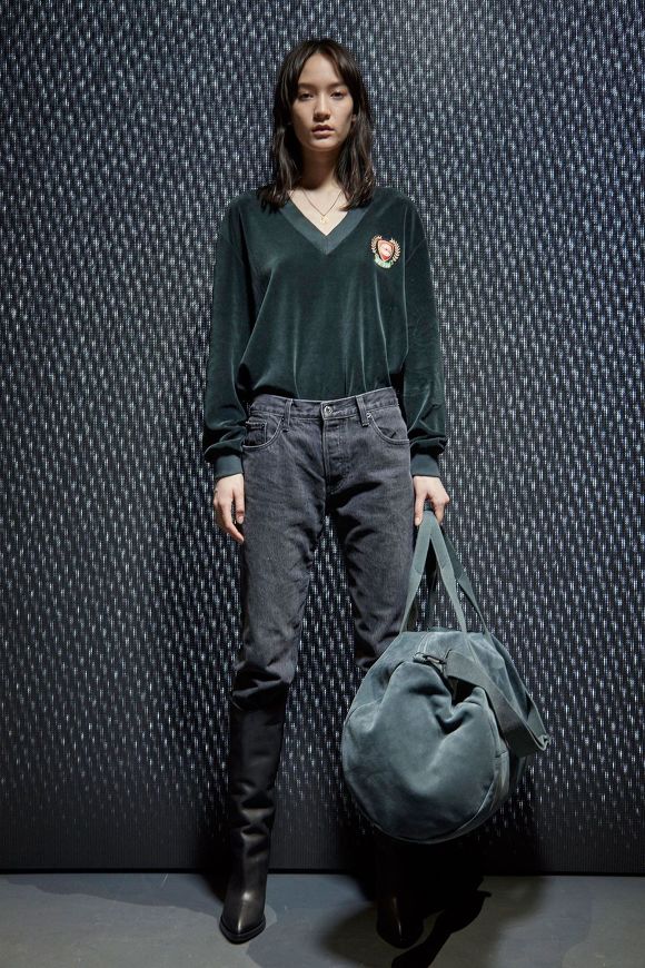 Yeezy 칸예웨스트 브랜드 2017 컬렉션.jpg | 인스티즈
