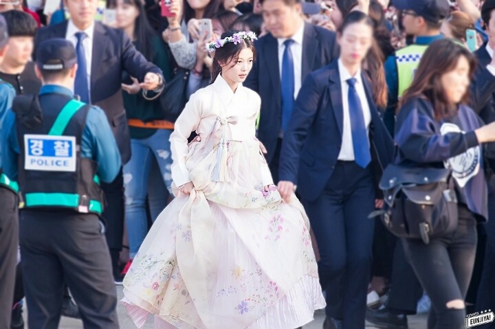 한복여신 김유정 | 인스티즈