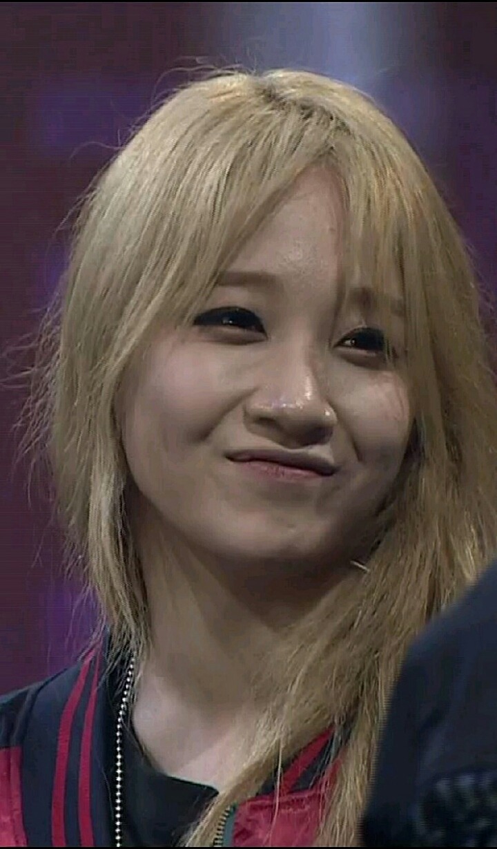 눈웃음이 너무 귀여운 유나킴 .jpg | 인스티즈