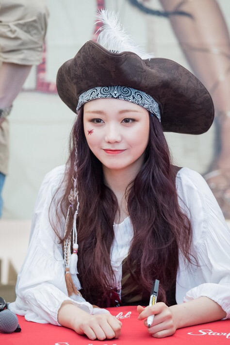 [러블리즈] 전에 작업 맡겼던 레플들이 돌아와서 수정이 | 인스티즈