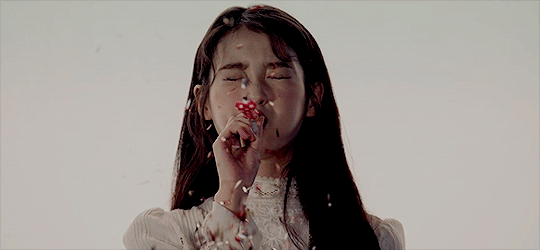 아이유 뮤비 움짤 gif | 인스티즈
