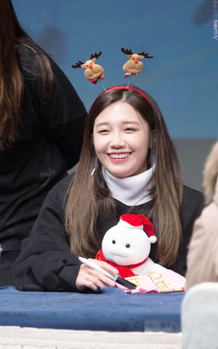 에이핑크의 메인보컬 정은지.jpgif | 인스티즈