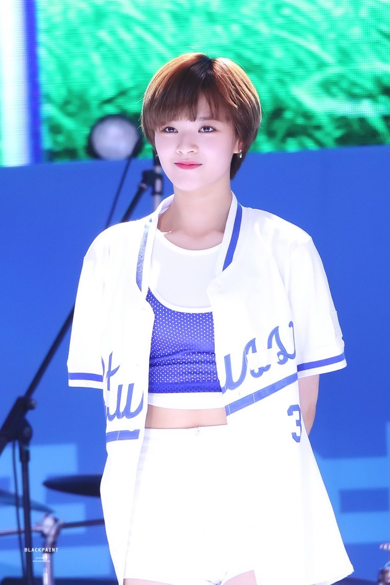 다양한 매력을 가지고 있는 트와이스 정연 | 인스티즈