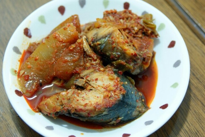 감칠맛나는 고등어조림 VS 담백한 갈치조림 | 인스티즈