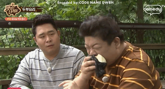 맛있는녀석들 유민상 출소 후 오열하는 연기.gif | 인스티즈