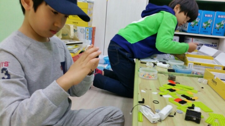 로보티즈키즈랩 이미지