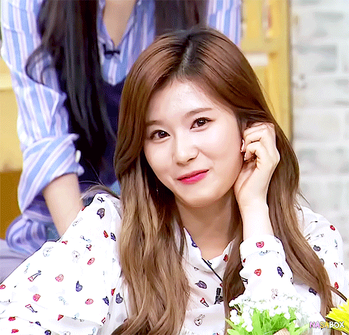사나 오빠생각.gif | 인스티즈
