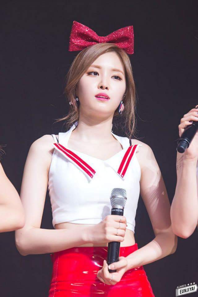나은씨는 뭐 먹어서 이쁘지???? | 인스티즈