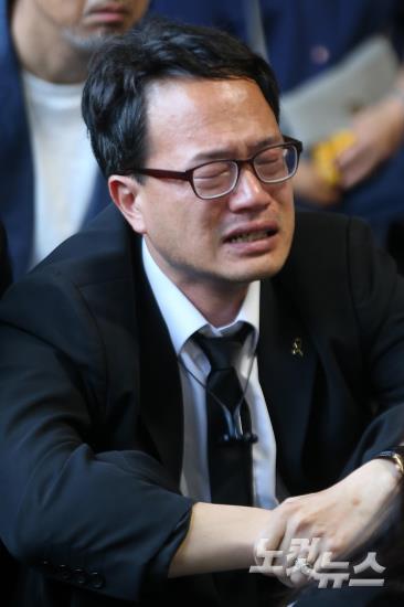 거지갑 노숙국회의원... | 인스티즈