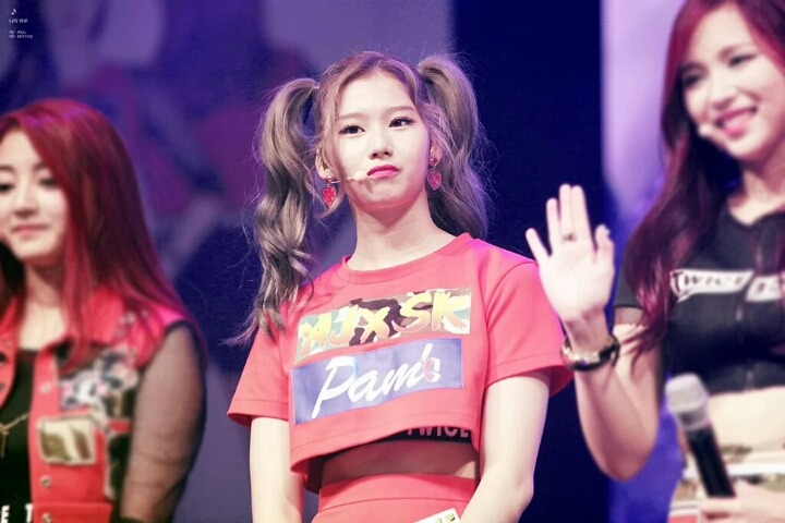 애쉬그레이 이미지
