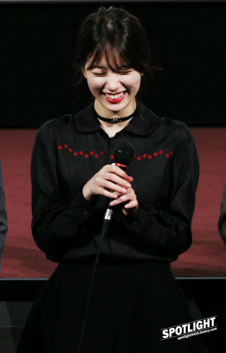 앞머리 있는 수지.jpg | 인스티즈