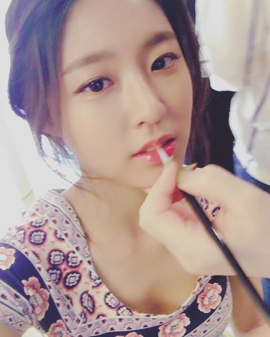 오늘, 바로 오늘 행사장에서의 설현 | 인스티즈