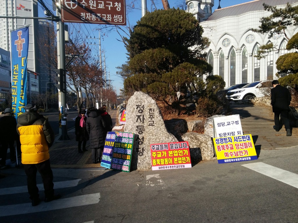 더블클릭을 하시면 이미지를 수정할 수 있습니다