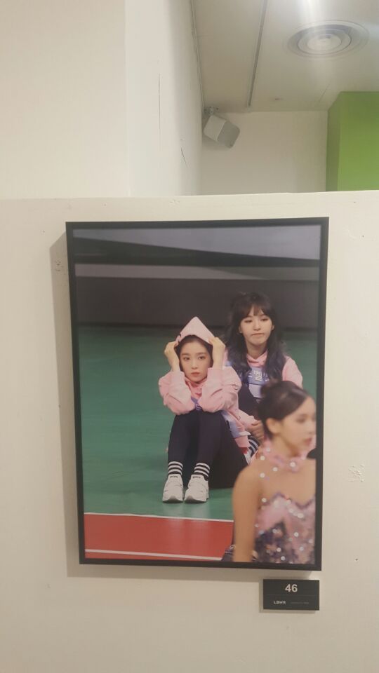 아이린 사진 전시회 추가 | 인스티즈