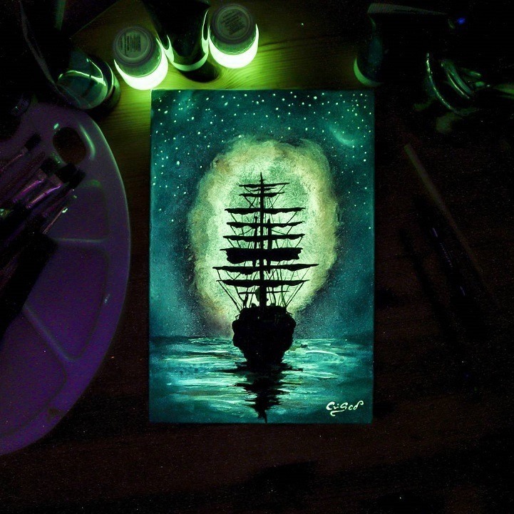 캄캄한 곳에서 보는 그림 | 인스티즈