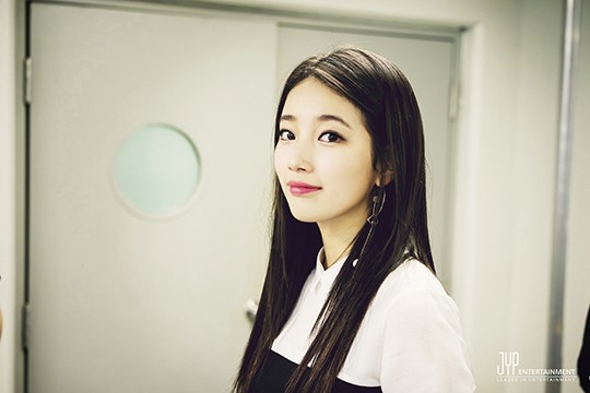 사진작가 겸 연예인 이정진이 찍은 수지 | 인스티즈