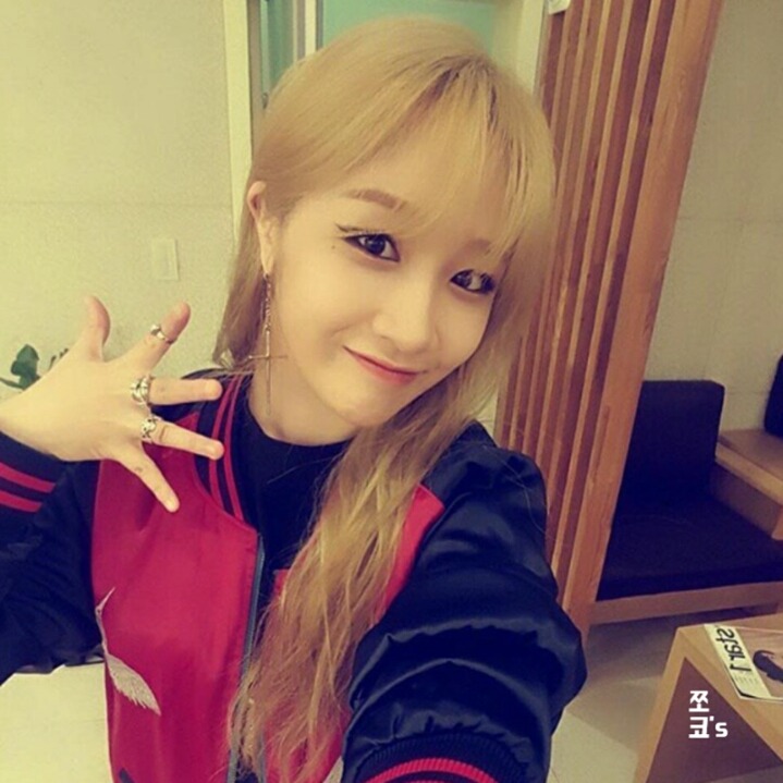 눈웃음이 너무 귀여운 유나킴 .jpg | 인스티즈