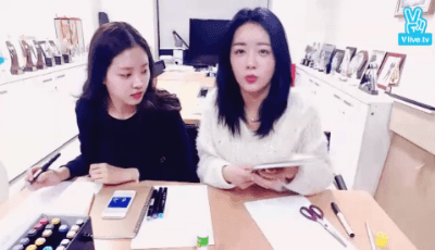 손나은&보미.gif | 인스티즈