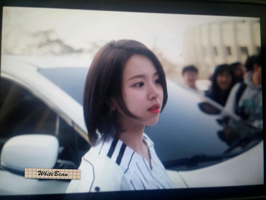 [트와이스] 레파토리가 떨어져서 걍 올려보는 막내 채영이 짤 | 인스티즈