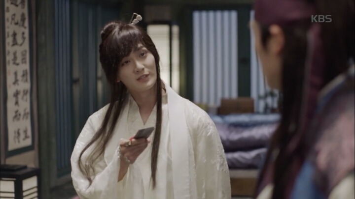 [화랑] 잘생긴 애들 5명 한 방에 넣어두면 생기는 일.jpg (feat.곱하기!) | 인스티즈
