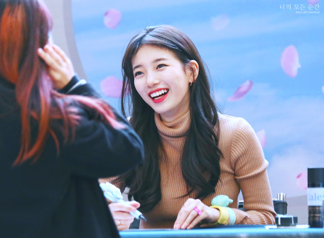 [미쓰에이] 어제자 수지 머리띠 대잔치.jpg | 인스티즈