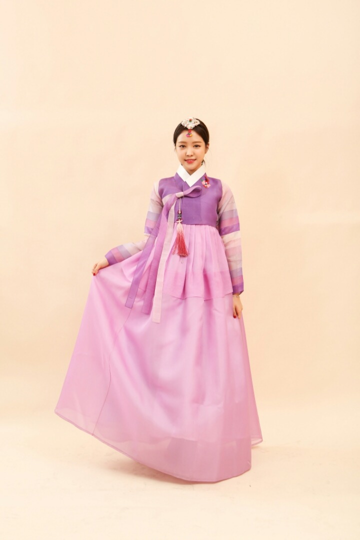 한복입은 핑순이들 전신샷.jpg | 인스티즈