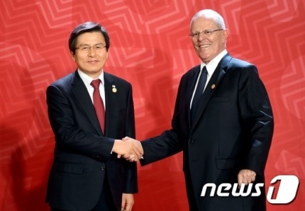 ???: 히힛 짤리기전에 대통령직 잠시라도해서 좋았다.. | 인스티즈