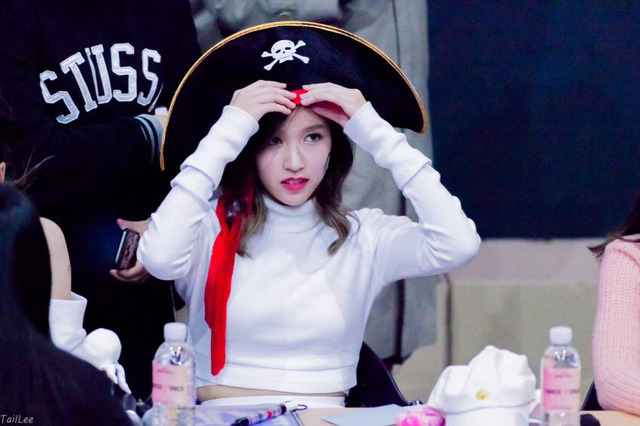 161108 건대 팬사인회 묘이 미나 | 인스티즈