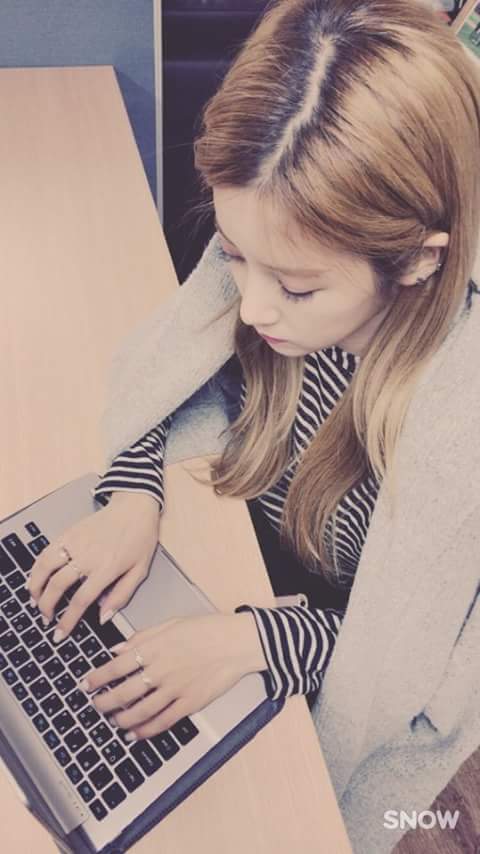 오늘자 에이핑크 | 인스티즈