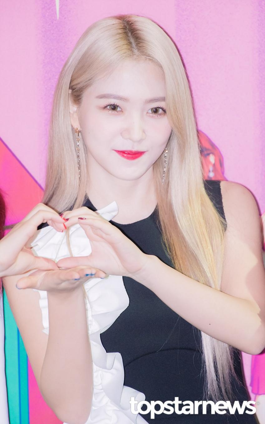 레드벨벳 레드룸 콘서트 8/20 기자회견 사진 | 인스티즈