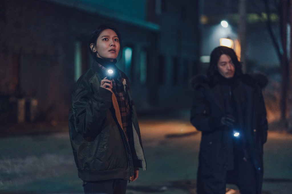 990FCA4D5E78E3E630D778