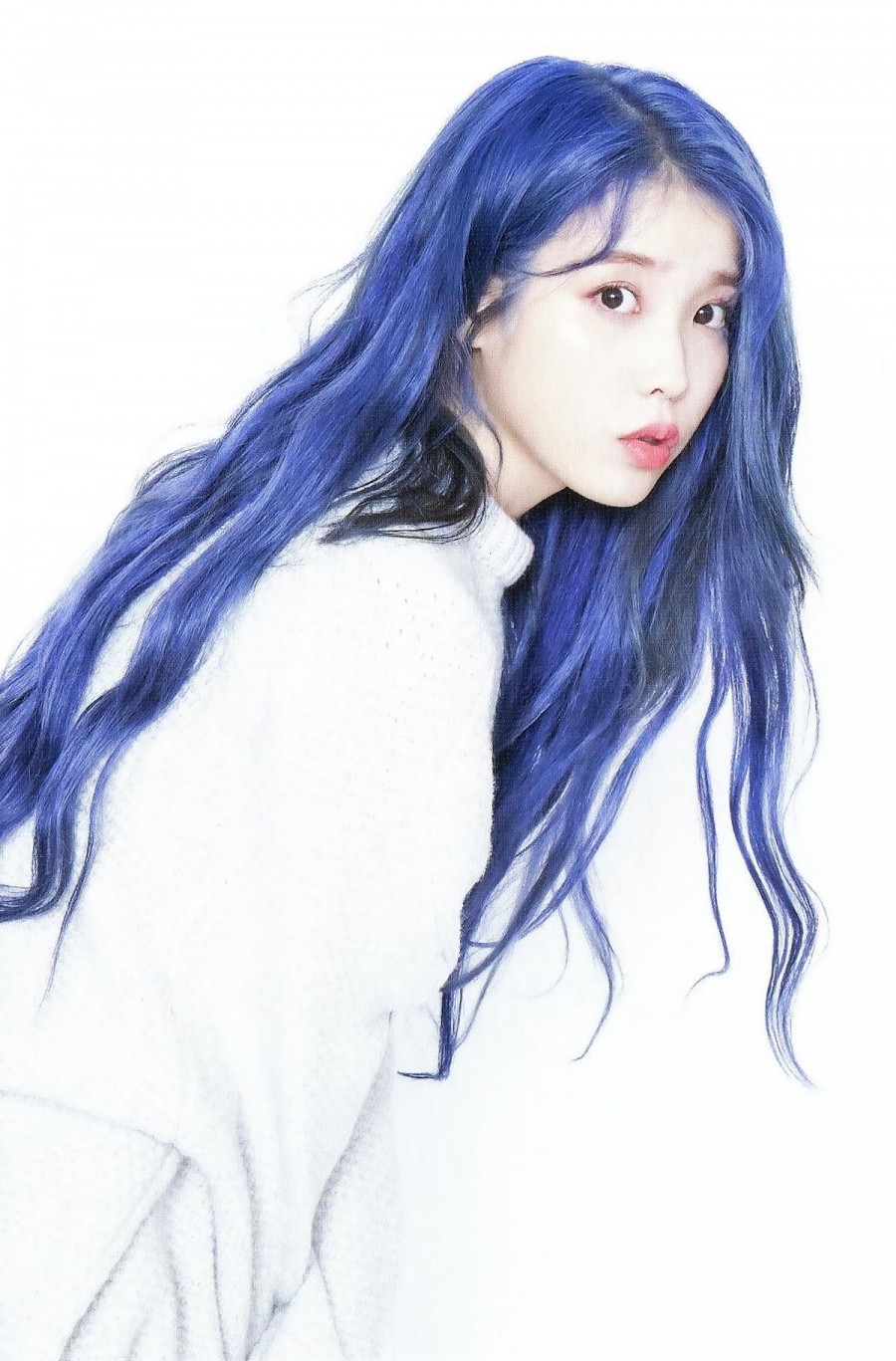 파란머리로 염색한 아이유.jpg | 인스티즈