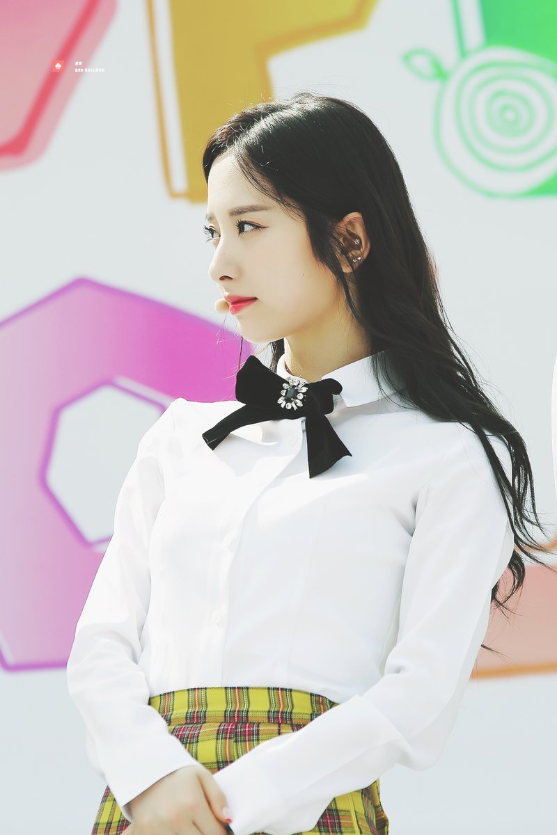 우주소녀 보나의 옆태.jpgif | 인스티즈
