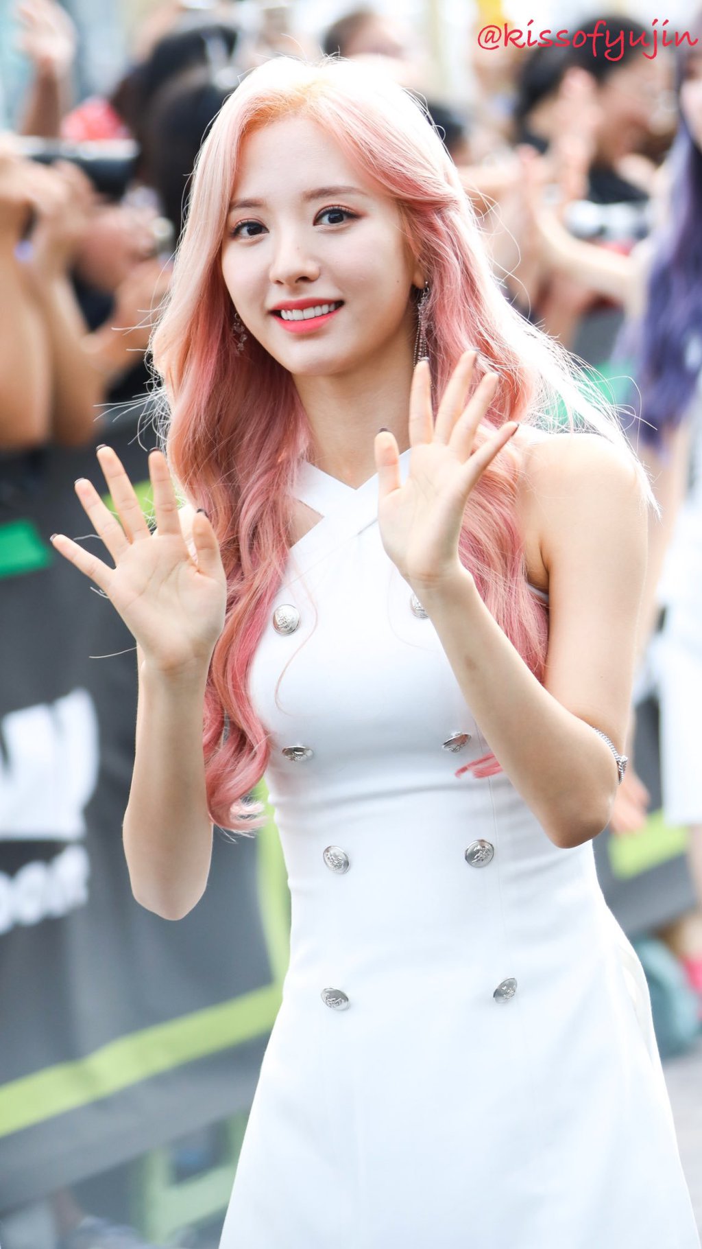 핑크머리도 찰떡같이 어울리는 보나.jpg | 인스티즈