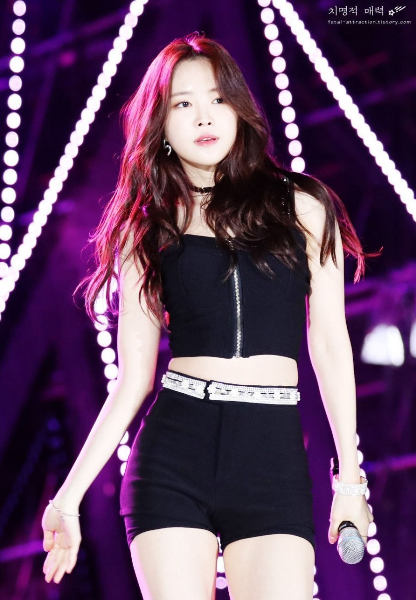 이제는 섹시하기까지한 손나은 ㄷㄷ.jpgif | 인스티즈