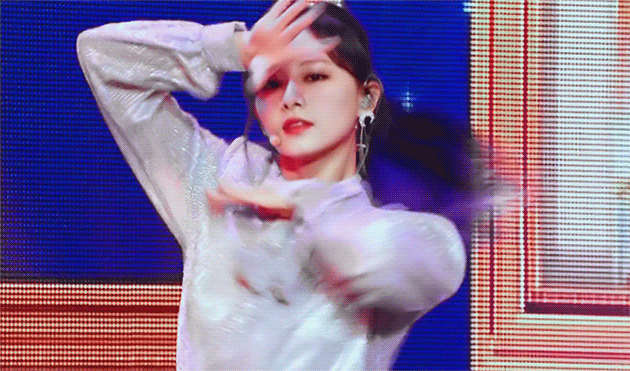 오늘자 음중 쯔위.gif | 인스티즈