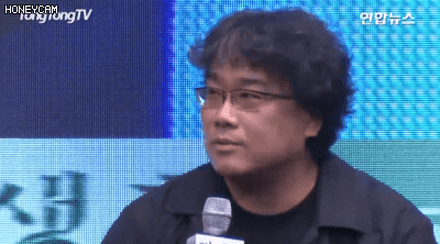 오늘 말 한번 실수했다가 제작보고회에서 선배들한테 쉼없이 놀림당한 최우식ㅋㅋ.gif | 인스티즈