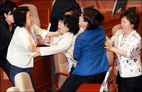 전설적인 국회의원 대리투표 사건 | 인스티즈