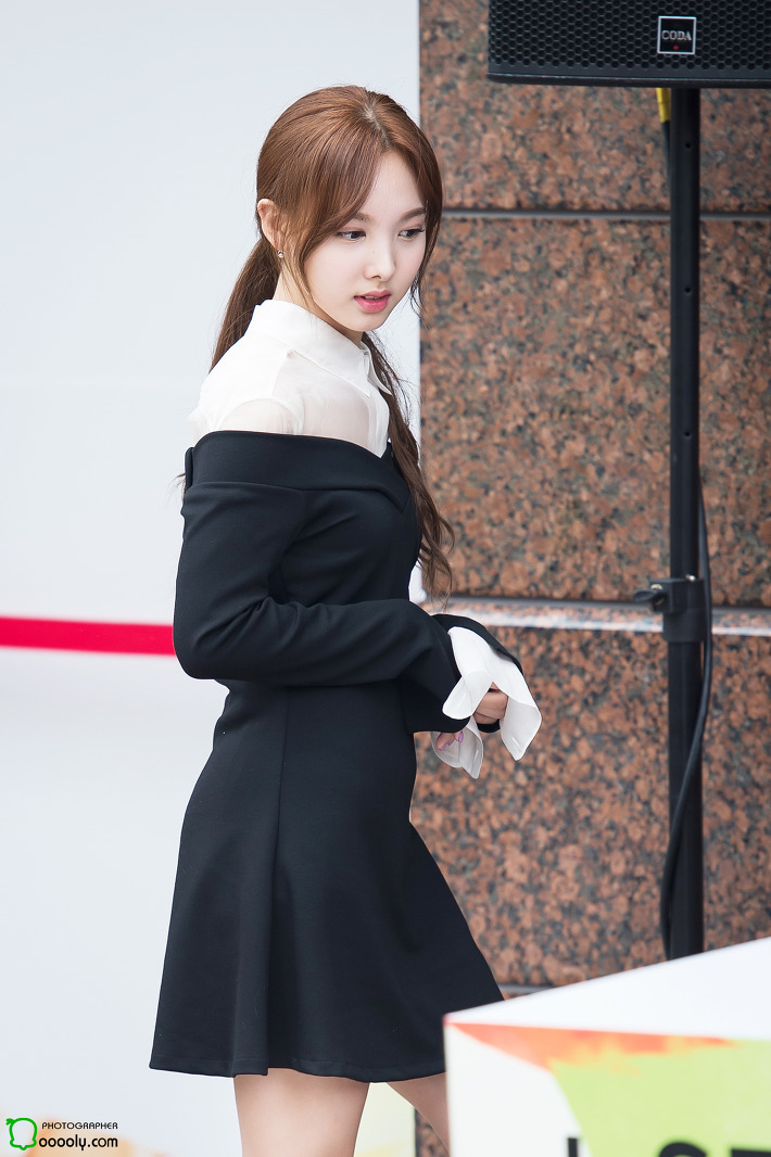 임나연 이미지