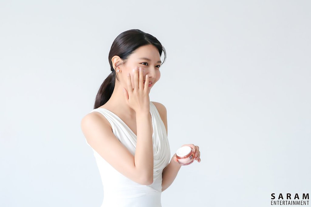 9938C23B5F4281ED151F55